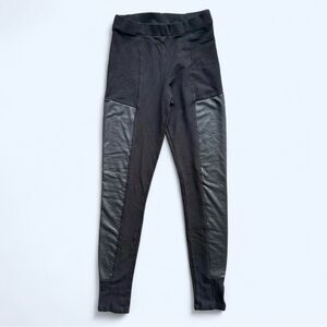H&M Texture Contrast Paneled Leggings in Black Size 2